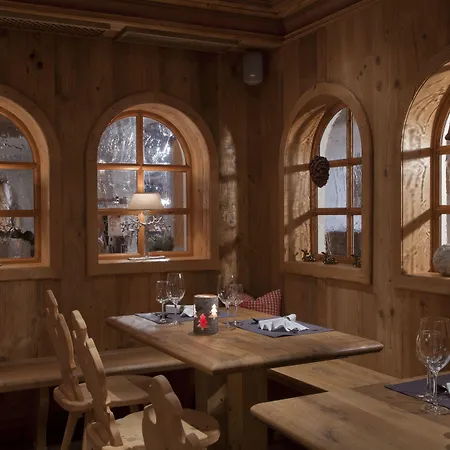 沃德卡普兰德酒店