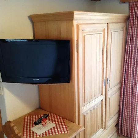 Vordergrub Hotel 3*