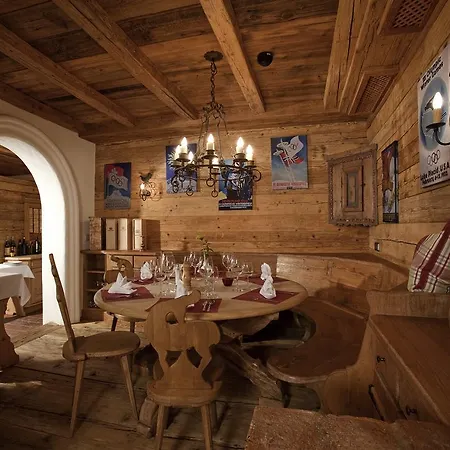 沃德卡普兰德酒店